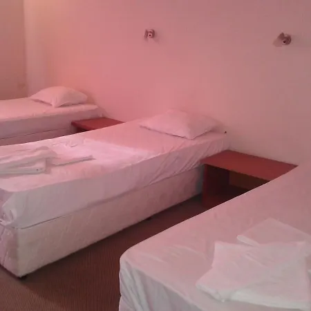 Seasons 2 Hotel