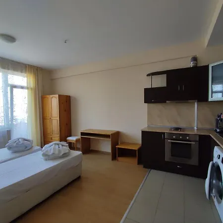 Seasons 2 Hotel