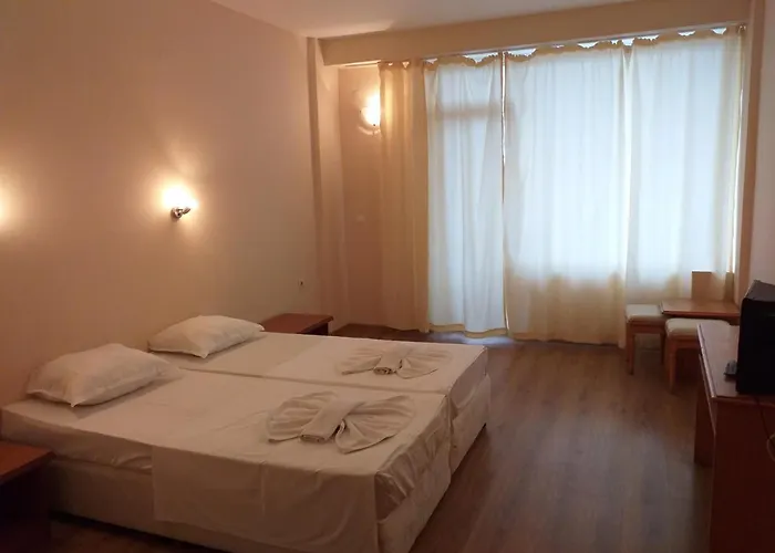 فندق Seasons 2 ساني بيتش